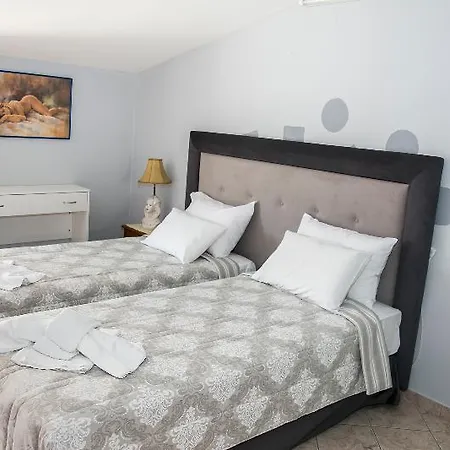 Zoi Apartment