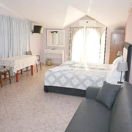 Zoi Apartment *